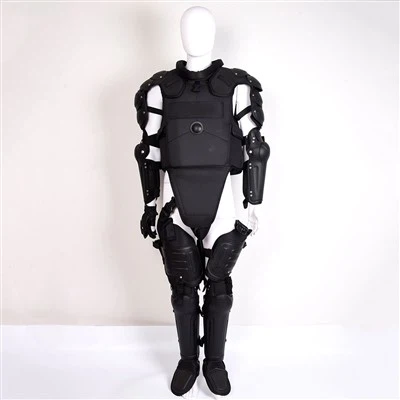 Costume anti-émeute de la police